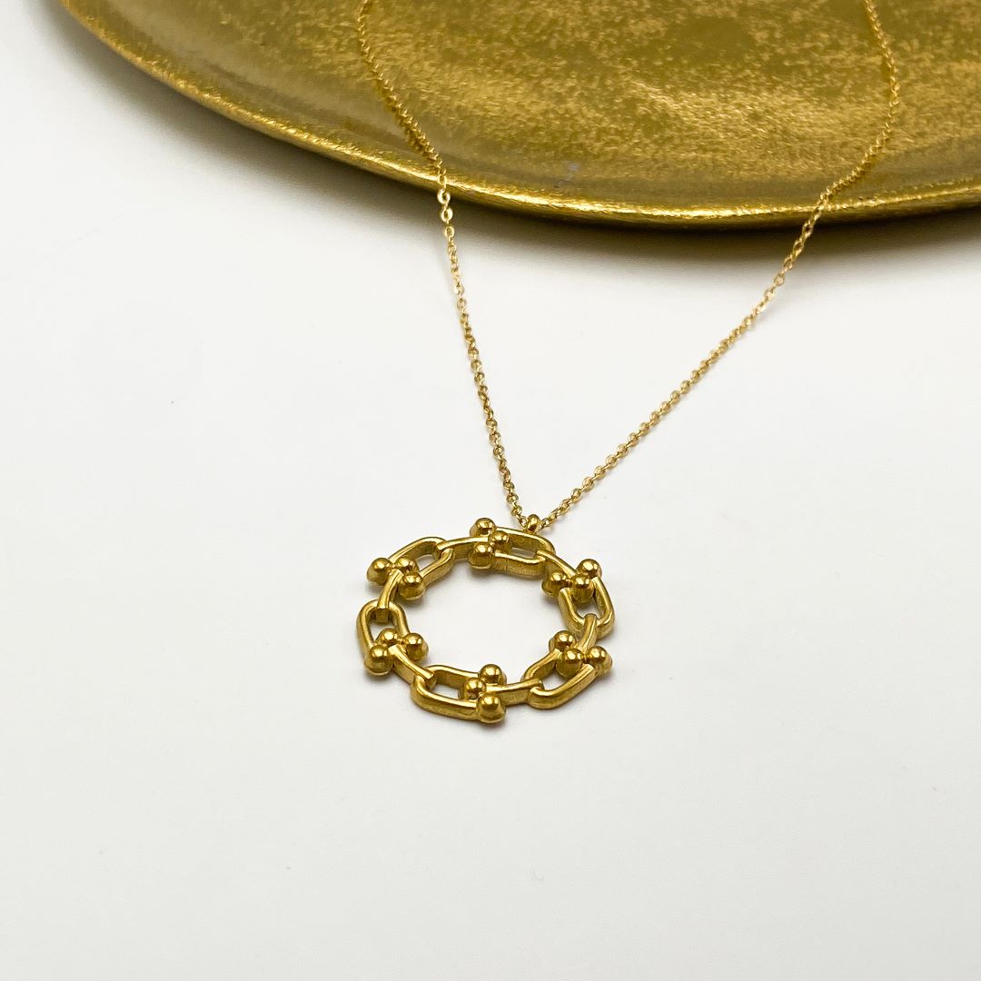 Collar T