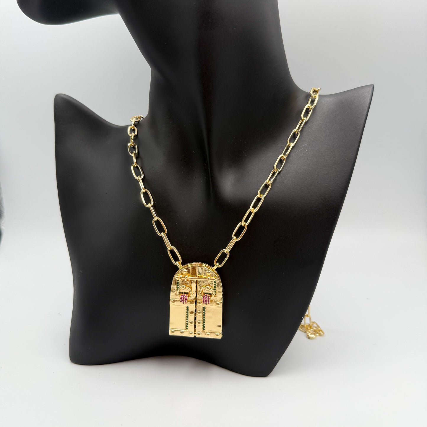 Collar Bab el Mansour