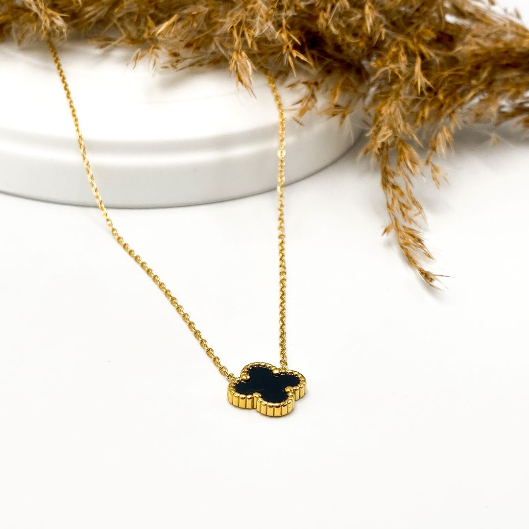Black flower necklace