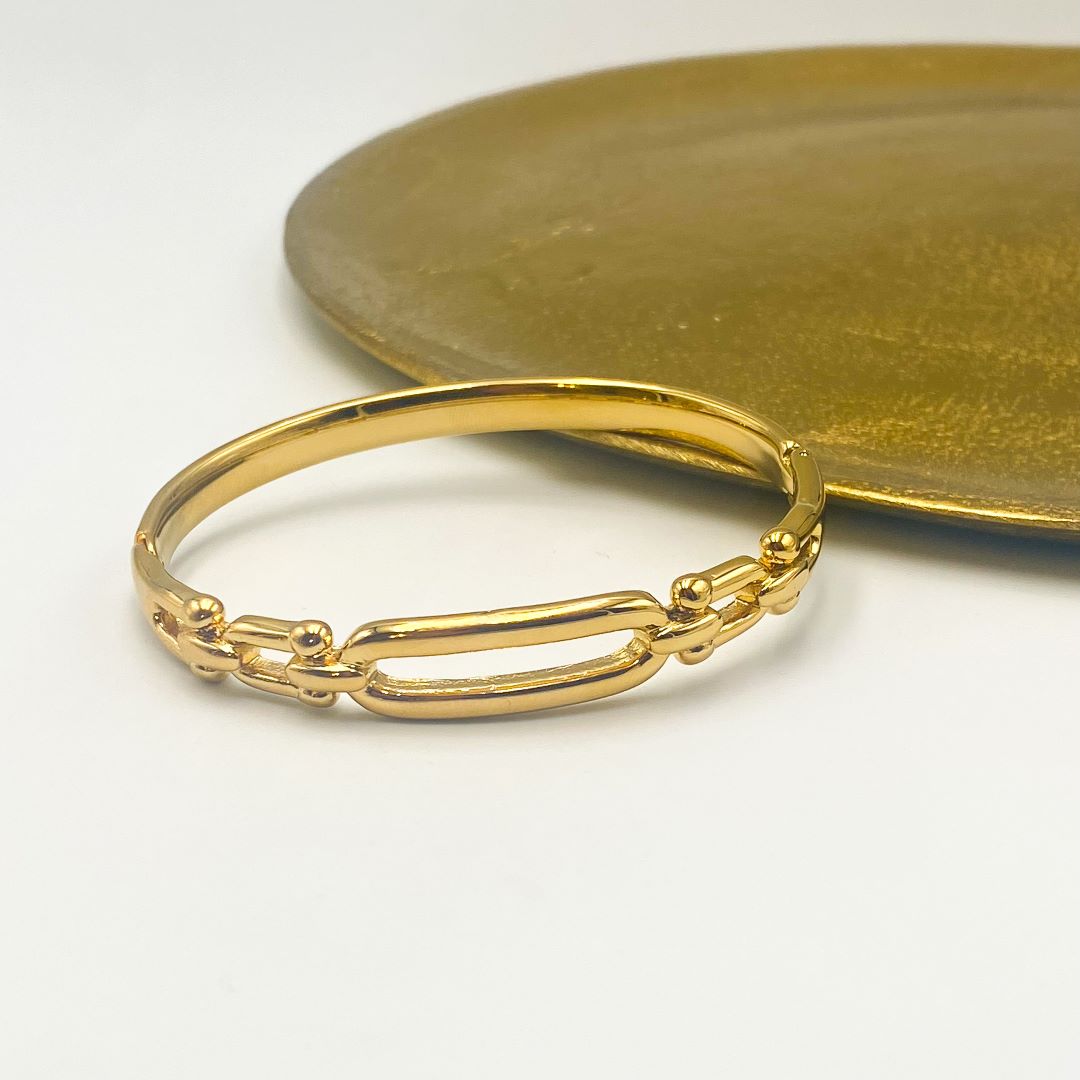 Brazalete T