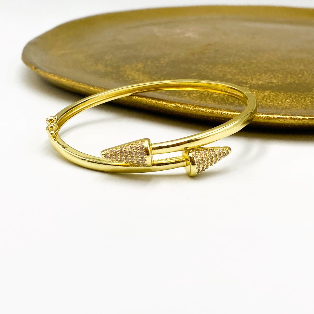 Brazalete clavo diamantes