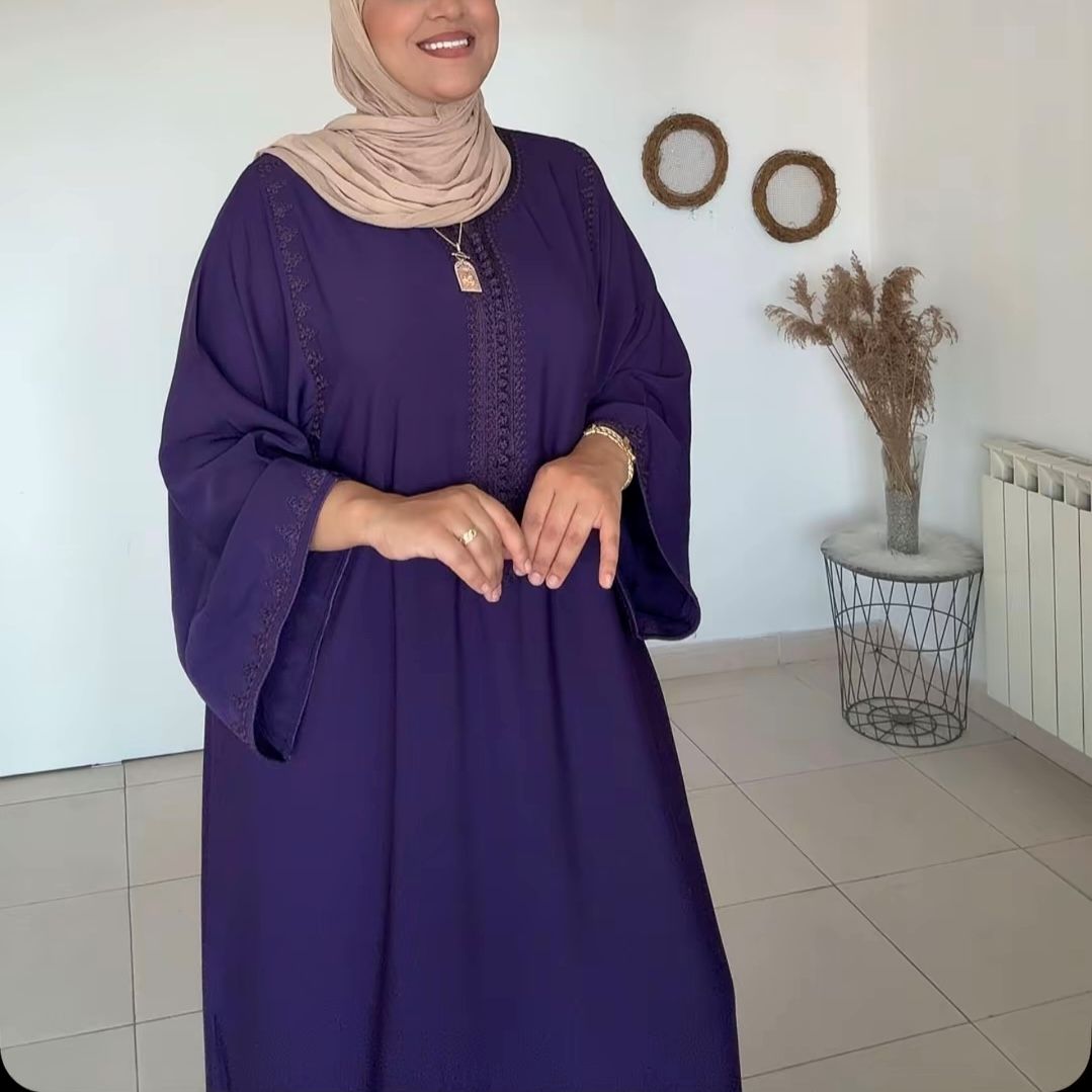 Gandoura shames